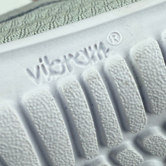 Vibram‎ FiveFingers Grey Running Trail Walking Barefoot Shoes Size 37 - Picture 13 of 16